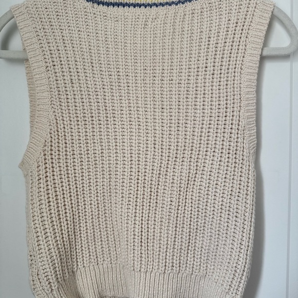 American Eagle Outfitters 100% Cotton Cream Knit Button Vest with Contrast Trim - Picture 3 of 4